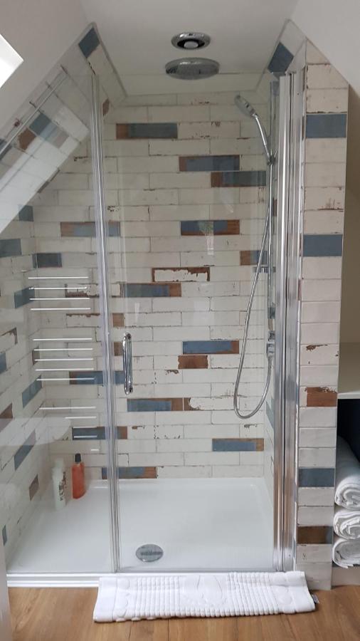 פורדינגברידג' Riverside Lodge Pied A Terre מראה חיצוני תמונה